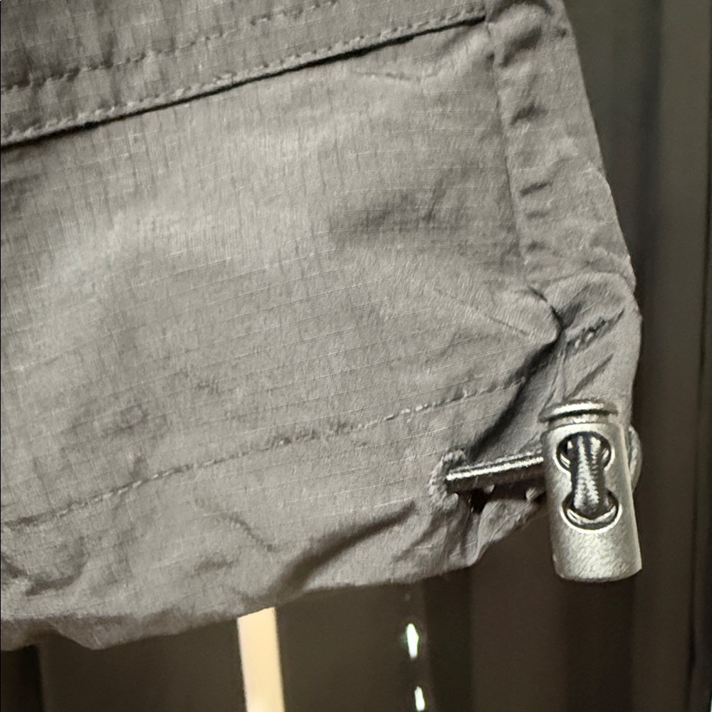 Vans Black Mini Skirt size medium Sz 16
length 14 - Picture 3 of 5